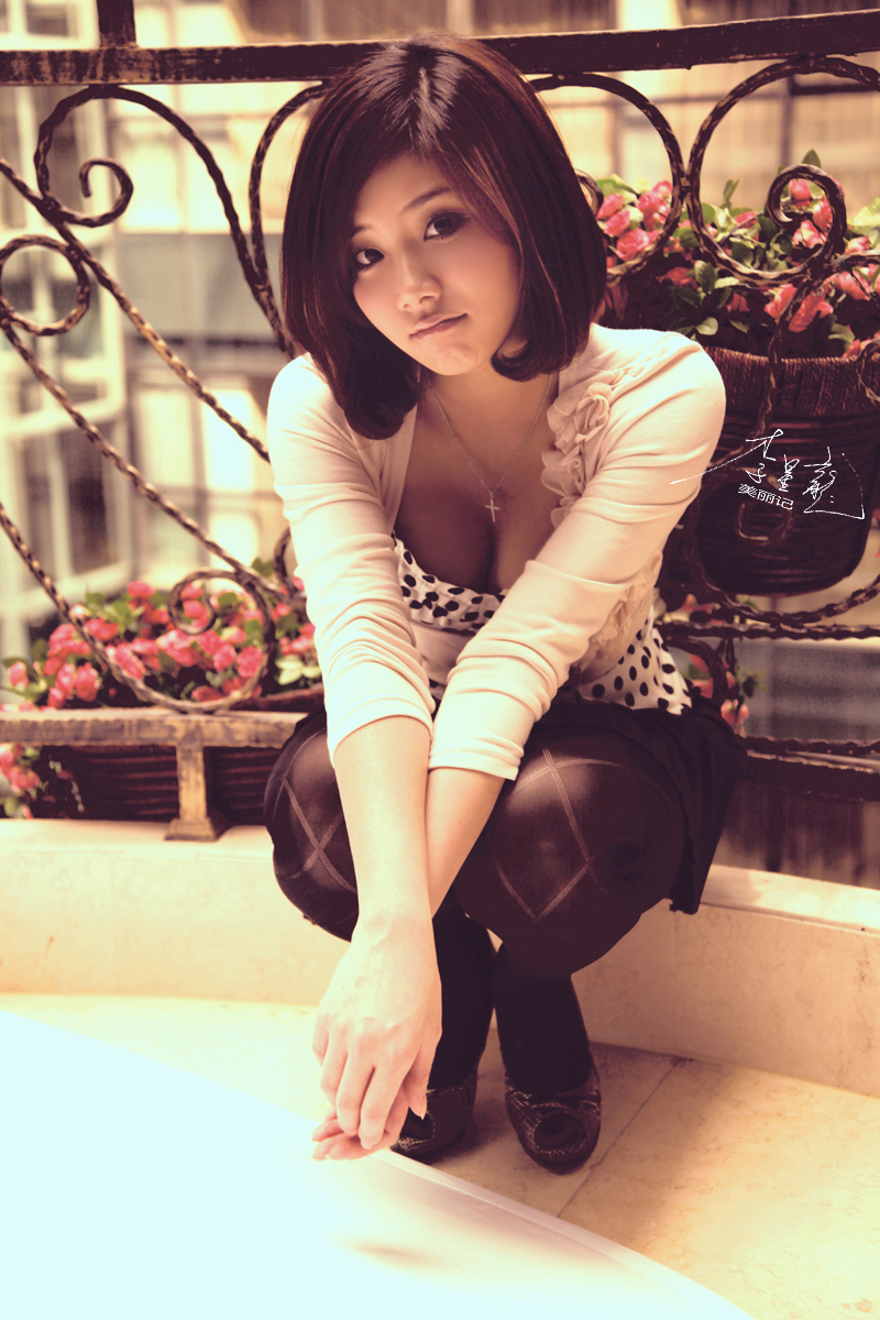 2010.04.04 李星龙摄影-美丽记-处女座舞蹈专业女生周殷因